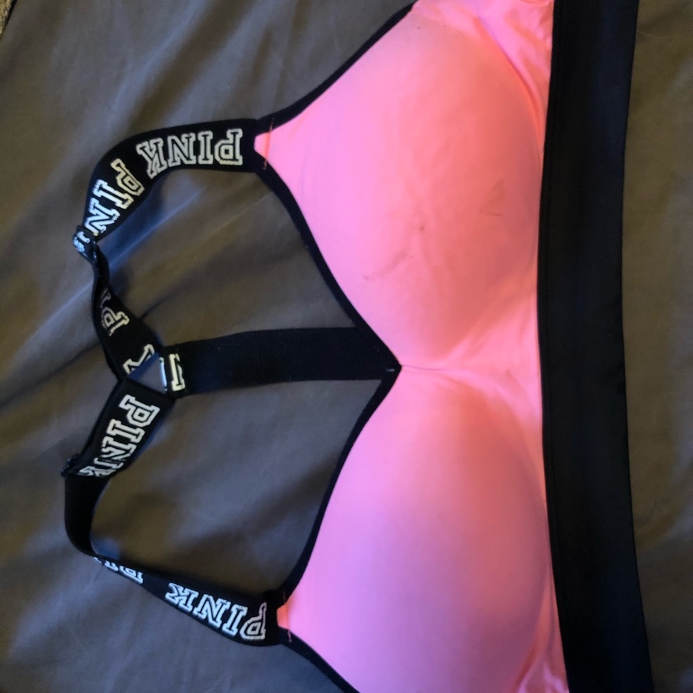 Victoria’s Secret pink sports bra